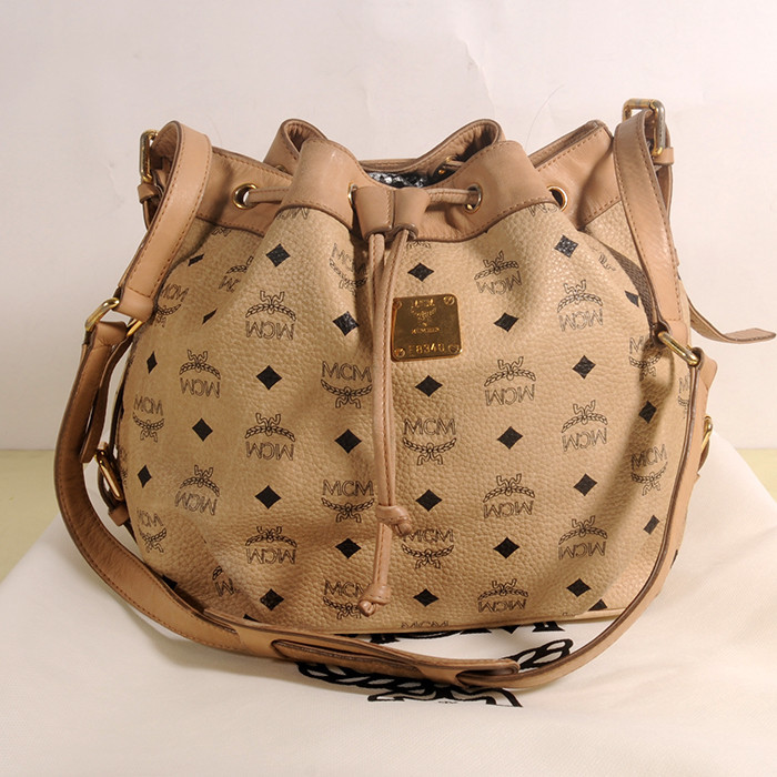 mcm drawstring medium